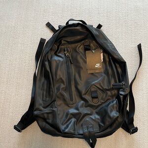 Nike NSW Men's Black Backpack with Sleek Design